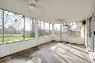 325 Beechgrove Dr, Englewood, OH 45322 - Photo 24