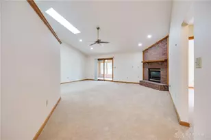 827 Shaney Ln, Brookville, OH 45309 - Photo 8