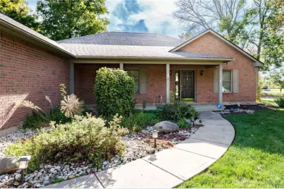 827 Shaney Lane, Brookville, OH 45309 - Photo 4