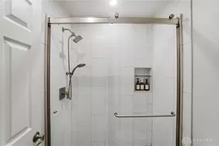 2542 Valais Ct, Dayton, OH 45458 - Photo 42