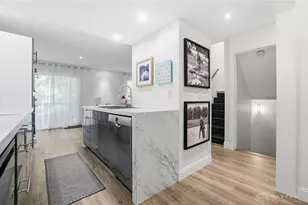 2542 Valais Ct, Dayton, OH 45458 - Photo 18