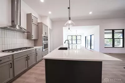 9155 Remy Court, Clearcreek Twp, OH 45458 - Photo 8