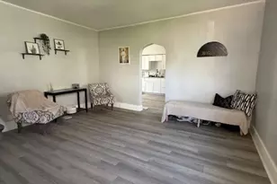 1083 Valley St, Dayton, OH 45404 - Photo 6