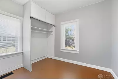 240 E College, Springfield, OH 45503 - Photo 12