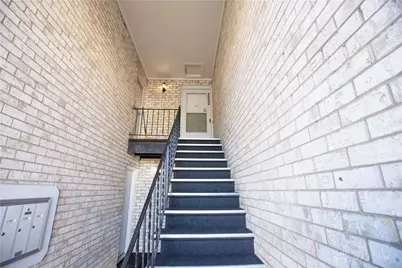 2223 Crew Circle, Dayton, OH 45439 - Photo 2