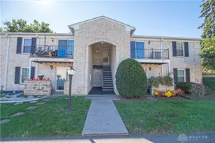 2223 Crew Cir, Dayton, OH 45439 - Photo 1