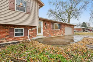 250 Chamberlain Rd, Franklin, OH 45005 - Photo 2