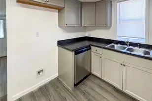 214 Morrow St, Greenville, OH 45331 - Photo 8