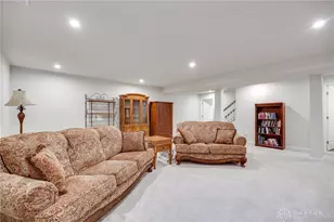 316 Warm Springs Dr, Fairborn, OH 45324 - Photo 36