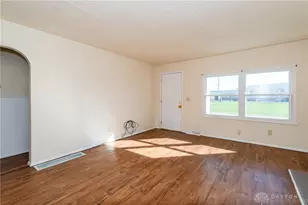 139 Hower Ln, Fairborn, OH 45324 - Photo 8