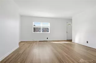 2512 Harshman Rd, Dayton, OH 45424 - Photo 4