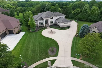 1029 Stay Lit Court, Bellbrook, OH 45305 - Photo 2