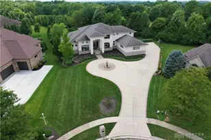 1029 Staylit Ct, Bellbrook, OH 45305 - Photo 2