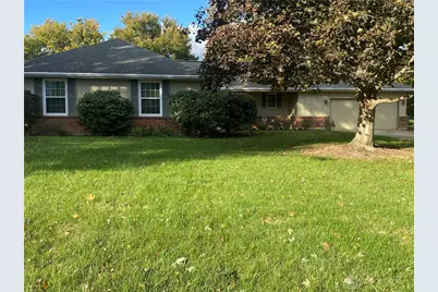 1811 Greenbriar Drive, Troy, OH 45373 - Photo 1