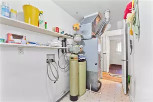 6605 Highbury Rd, Dayton, OH 45424 - Photo 18