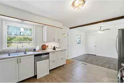 6496 Lorraine Drive, Middletown, OH 45042 - Photo 14