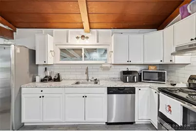 122 Lake Shore Drive, Medway, OH 45341 - Photo 14