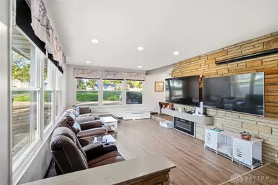 122 Lake Shore Drive, Medway, OH 45341 - Photo 6