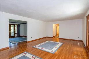 6250 Fairfield Pike, Enon Vlg, OH 45323 - Photo 8