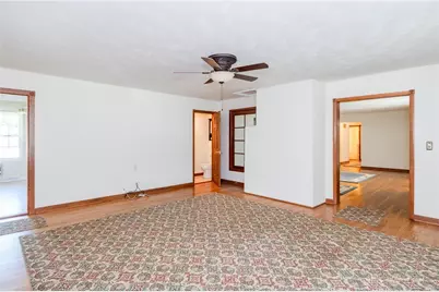 6250 Fairfield Pike, Enon Vlg, OH 45323 - Photo 8