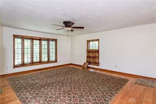 6250 Fairfield Pike, Enon Vlg, OH 45323 - Photo 10