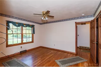 6250 Fairfield Pike, Enon Vlg, OH 45323 - Photo 16