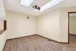 587 Cottingwood Ct, Dayton, OH 45429 - Photo 32