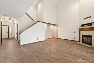 587 Cottingwood Ct, Dayton, OH 45429 - Photo 16