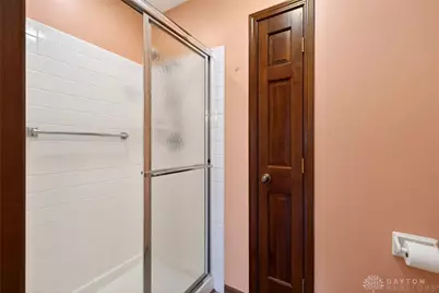 587 Cottingwood Court, Dayton, OH 45429 - Photo 12