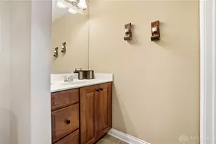 7491 Country Brook Ct, Springboro, OH 45066 - Photo 32