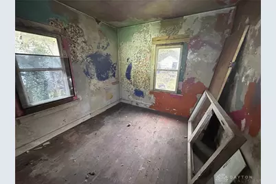 3851 Carroll Avenue, Harrison Twp, OH 45405 - Photo 8