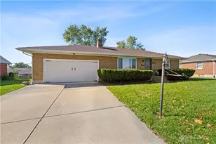 552 N Tionda Dr, Vandalia, OH 45377 - Photo 2