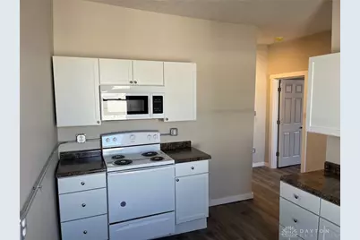 1834 E 5th Street, Dayton, OH 45403 - Photo 2