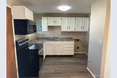 5669 Traymore Drive, Dayton, OH 45424 - Photo 10