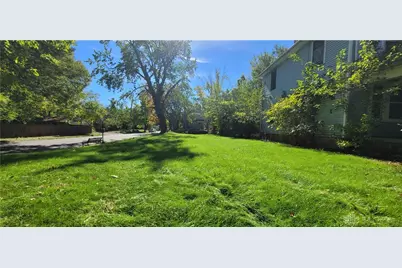 100 W Fairview Avenue, Dayton, OH 45405 - Photo 1