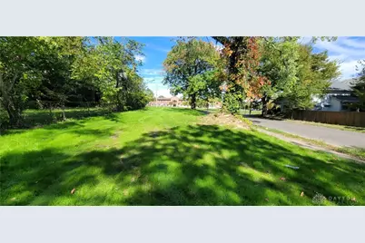 100 W Fairview Avenue, Dayton, OH 45405 - Photo 2