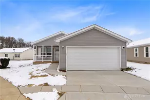 474 Kalynn Cir, Fairborn, OH 45324 - Photo 2