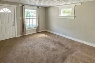 687 Randolph St, Dayton, OH 45417 - Photo 12