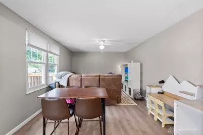 6427 Silver Pheasant Court, Dayton, OH 45424 - Photo 8