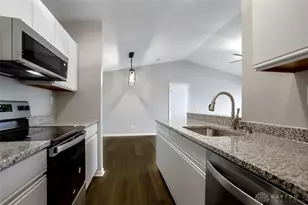 1511 Lake Pointe Way, Dayton, OH 45459 - Photo 14