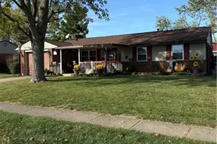 731 Homeway Dr, New Lebanon, OH 45345 - Photo 2