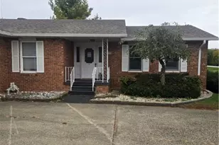 555 Beatrice Dr, Union City, OH 45390 - Photo 2