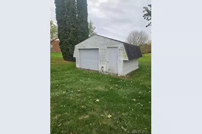 555 Beatrice Drive, Union City, OH 45390 - Photo 20