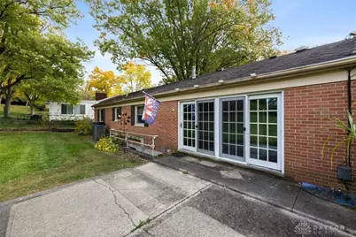 617 Laurelann Drive, Dayton, OH 45429 - Photo 34