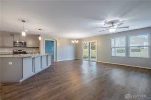 160 Old Pond Rd, Springboro, OH 45066 - Photo 4