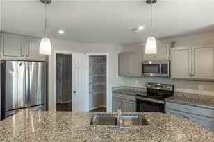 160 Old Pond Rd, Springboro, OH 45066 - Photo 10