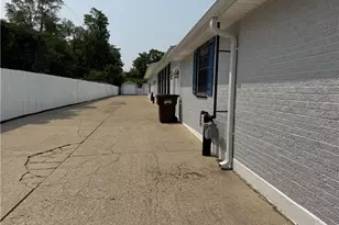 523 Newport Rd, Xenia, OH 45385 - Photo 2