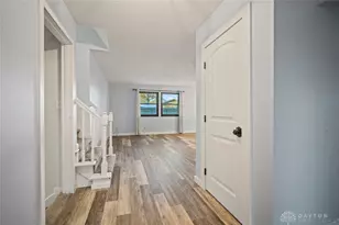 2021 Meadowside Ln, Washington Twp, OH 45458 - Photo 8