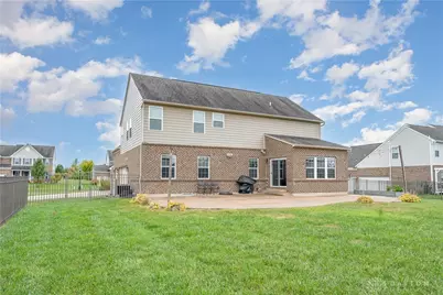 10001 Cobble Brook Drive, Dayton, OH 45458 - Photo 6