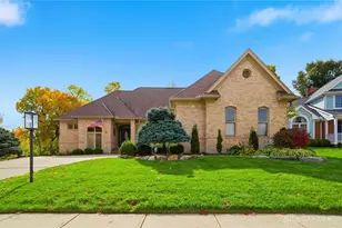 2789 Torrey Pines, Beavercreek, OH 45431 - Photo 6